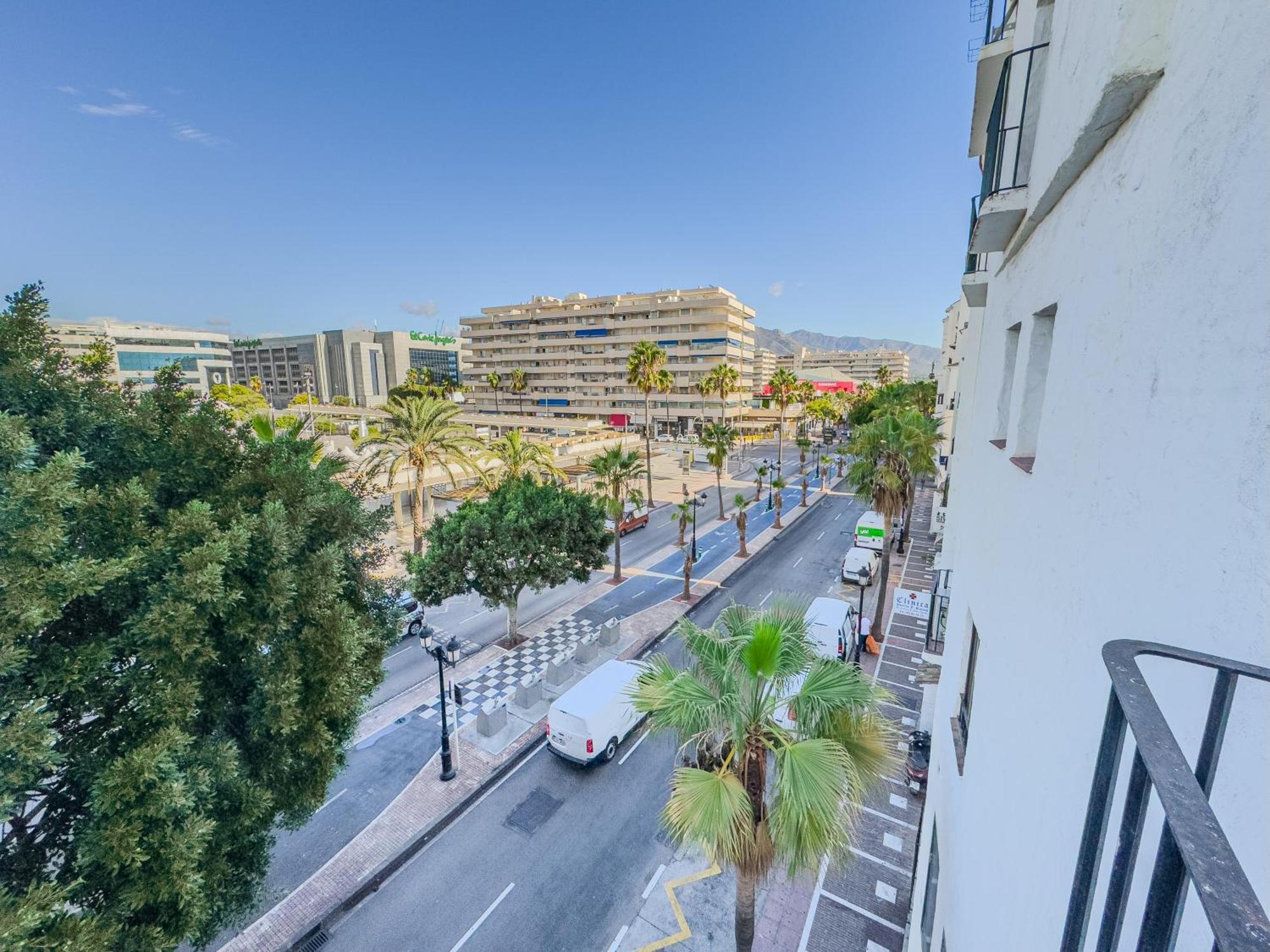 Marbella Banus Living Apartment ภายนอก รูปภาพ